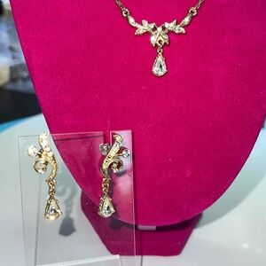 1928 Goldtone Rhinestone Pieced Earring Dangle Set